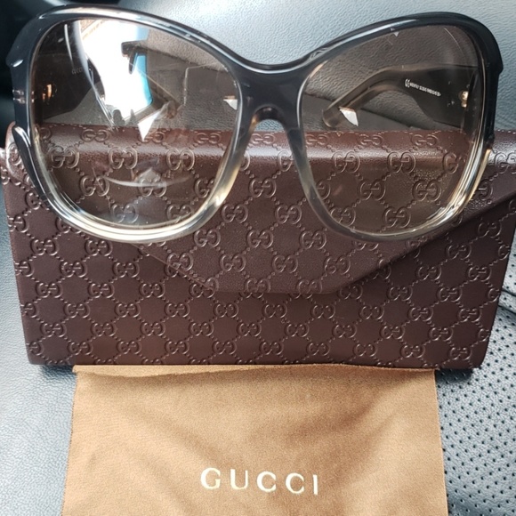 Gucci Sunglasses - Picture 5 of 6